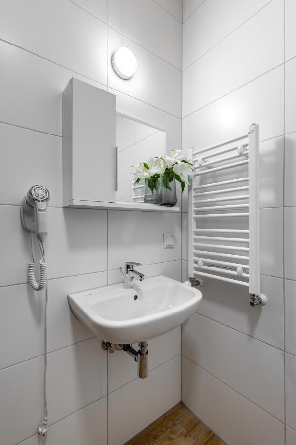 Hotel A4 Wroclaw - Bielany Bielany Wroclawskie Exterior photo